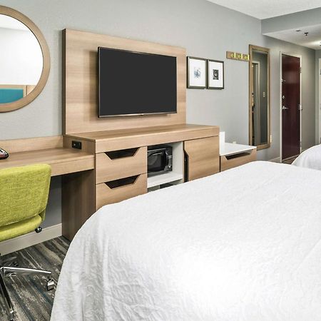 Hampton Inn Wilson Downtown Εξωτερικό φωτογραφία