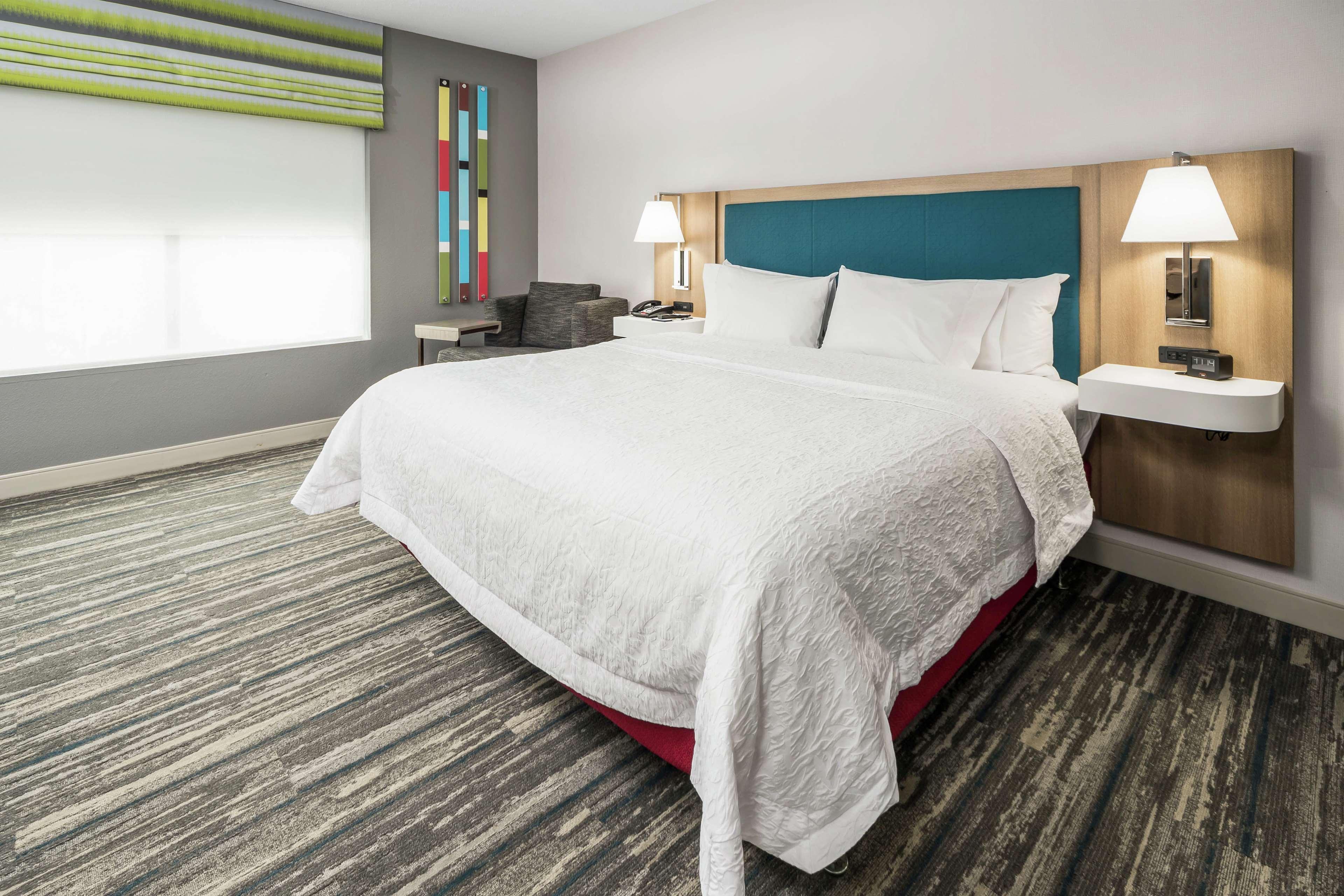 Hampton Inn Wilson Downtown Εξωτερικό φωτογραφία