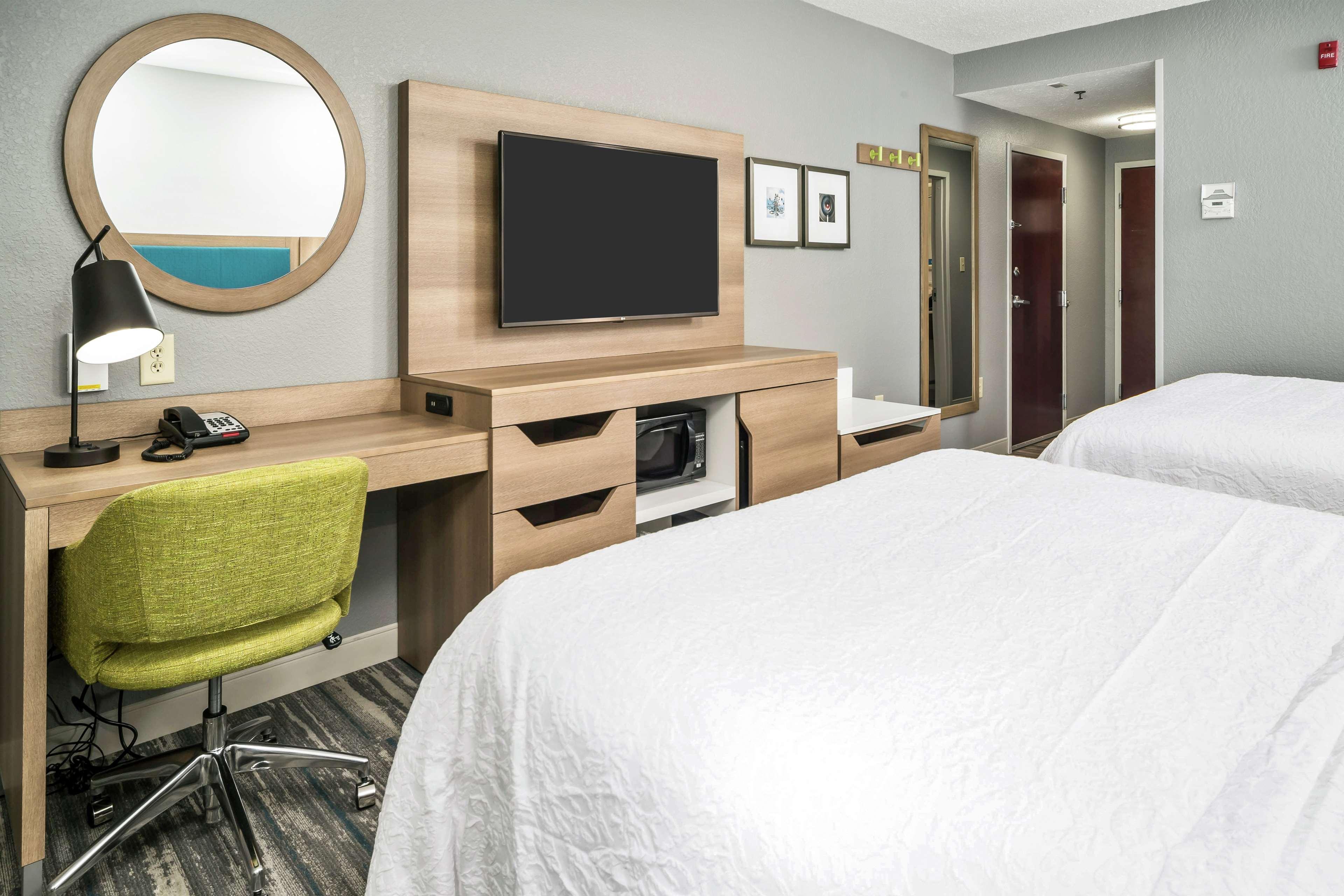 Hampton Inn Wilson Downtown Εξωτερικό φωτογραφία