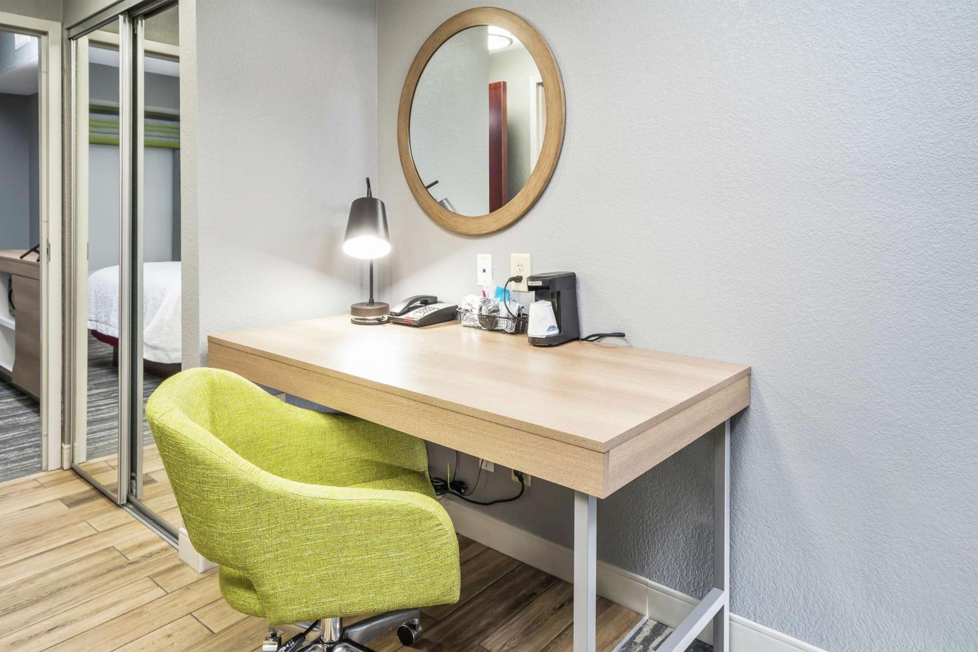 Hampton Inn Wilson Downtown Εξωτερικό φωτογραφία